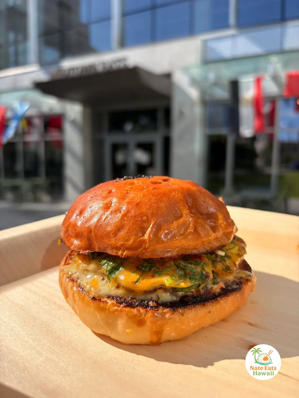 Dragon Burger Honolulu: Menu, Hours & Review (2026)