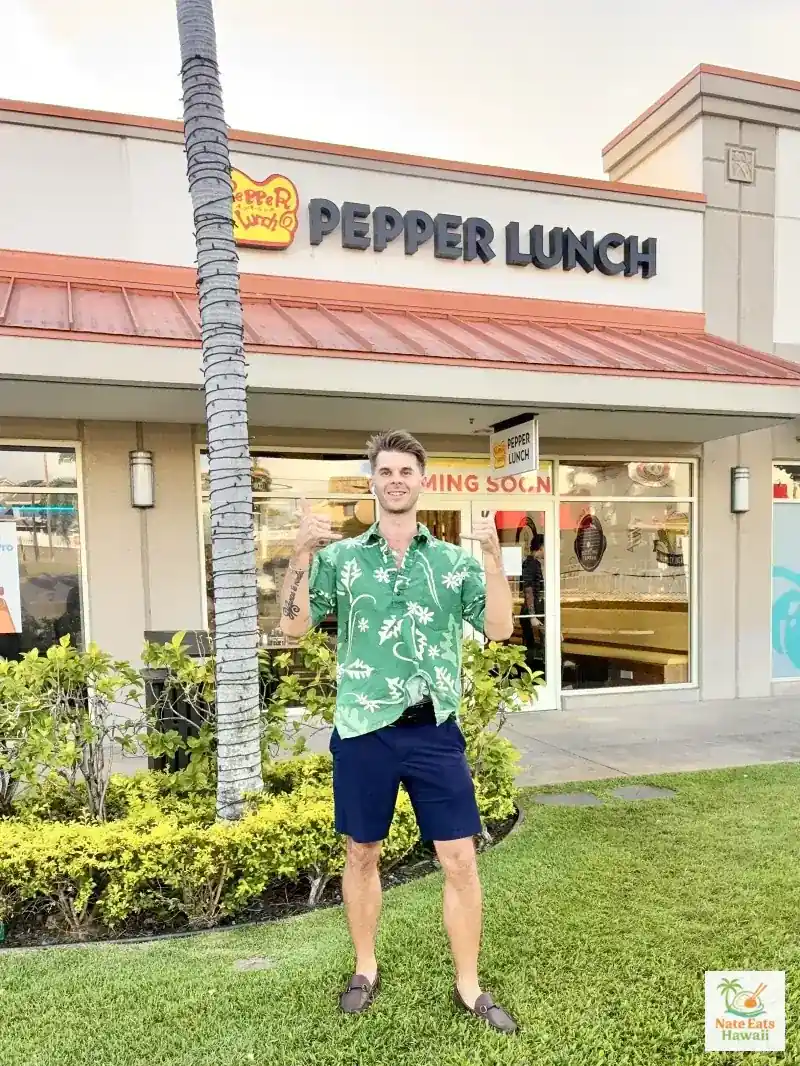 Inside Pepper Lunch Hawaii before the grand opening