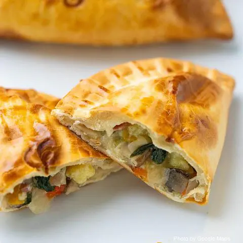 10 Empanadas - Photo 3 of 4 | NateEatsHawaii restaurant gallery and food photos from Oahu, Hawaii
