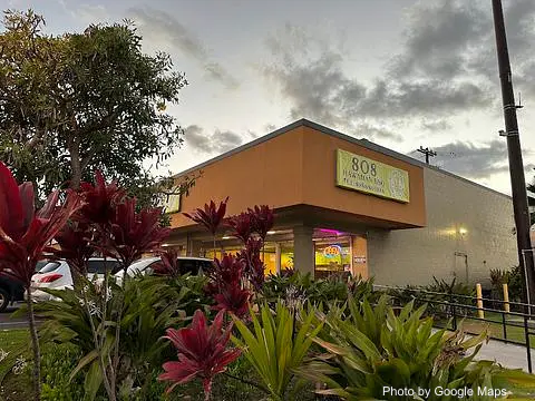 808 Hawaiian BBQ - Photo 2 of 4 | NateEatsHawaii restaurant gallery and food photos from Oahu, Hawaii