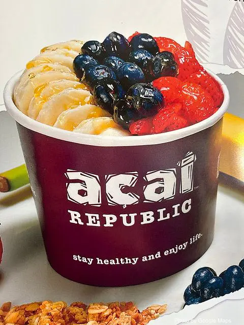 Acai Republic - Photo 3 of 4 | NateEatsHawaii restaurant gallery and food photos from Oahu, Hawaii