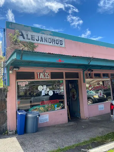 Alejandro's Mexican Food - Photo 2 of 4 | NateEatsHawaii restaurant gallery and food photos from Oahu, Hawaii