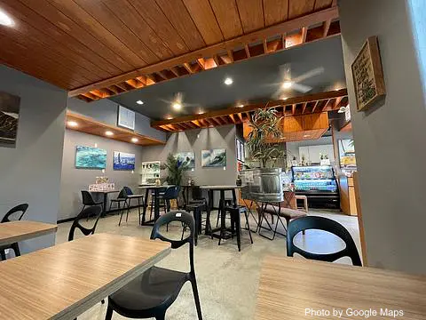 ALOHA CAFE PINEAPPLE - Photo 2 of 4 | NateEatsHawaii restaurant gallery and food photos from Oahu, Hawaii