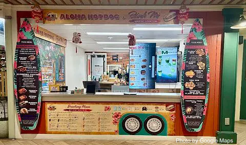 Aloha hotdog and banh mi - Photo 2 of 4 | NateEatsHawaii restaurant gallery and food photos from Oahu, Hawaii