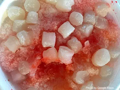 Aunty Kalei's Shave Ice - Photo 2 of 4 | NateEatsHawaii restaurant gallery and food photos from Oahu, Hawaii