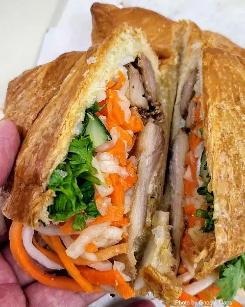 Ba-Le Sandwich Shop - Photo 2 of 4 | NateEatsHawaii restaurant gallery and food photos from Oahu, Hawaii