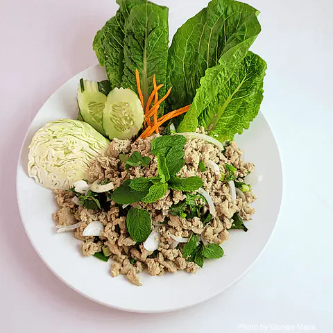 Bann Thai - Photo 3 of 4 | NateEatsHawaii restaurant gallery and food photos from Oahu, Hawaii