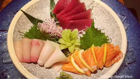 Banzai Sushi Bar - Photo 3 of 4 | NateEatsHawaii restaurant gallery and food photos from Oahu, Hawaii