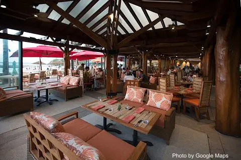 Beach House by Roy Yamaguchi - Photo 2 of 4 | NateEatsHawaii restaurant gallery and food photos from Oahu, Hawaii