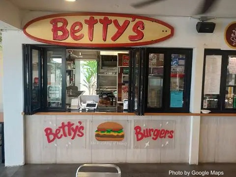 Betty’s Burgers - Photo 2 of 4 | NateEatsHawaii restaurant gallery and food photos from Oahu, Hawaii