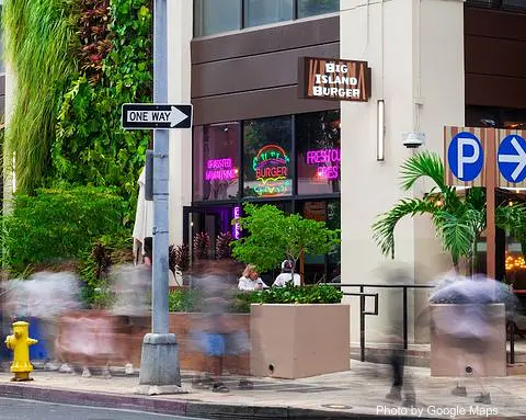 Big Island Burger - Photo 2 of 4 | NateEatsHawaii restaurant gallery and food photos from Oahu, Hawaii