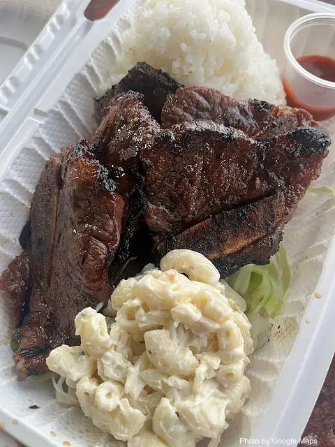 Bob's Bar-B-Que Restaurants - Photo 3 of 4 | NateEatsHawaii restaurant gallery and food photos from Oahu, Hawaii