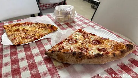 Boston's Pizza - Photo 3 of 4 | NateEatsHawaii restaurant gallery and food photos from Oahu, Hawaii