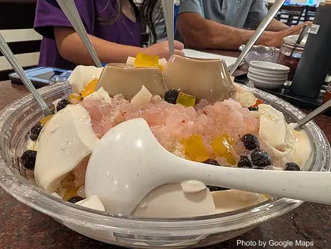 Build Your Own Ramen - Photo 3 of 4 | NateEatsHawaii restaurant gallery and food photos from Oahu, Hawaii