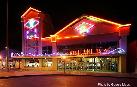 Consolidated Theatres Mililani with TITAN LUXE - Photo 2 of 4 | NateEatsHawaii restaurant gallery and food photos from Oahu, Hawaii