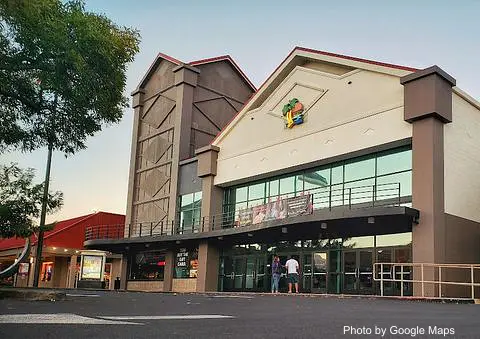Consolidated Theatres Mililani with TITAN LUXE - Photo 3 of 4 | NateEatsHawaii restaurant gallery and food photos from Oahu, Hawaii