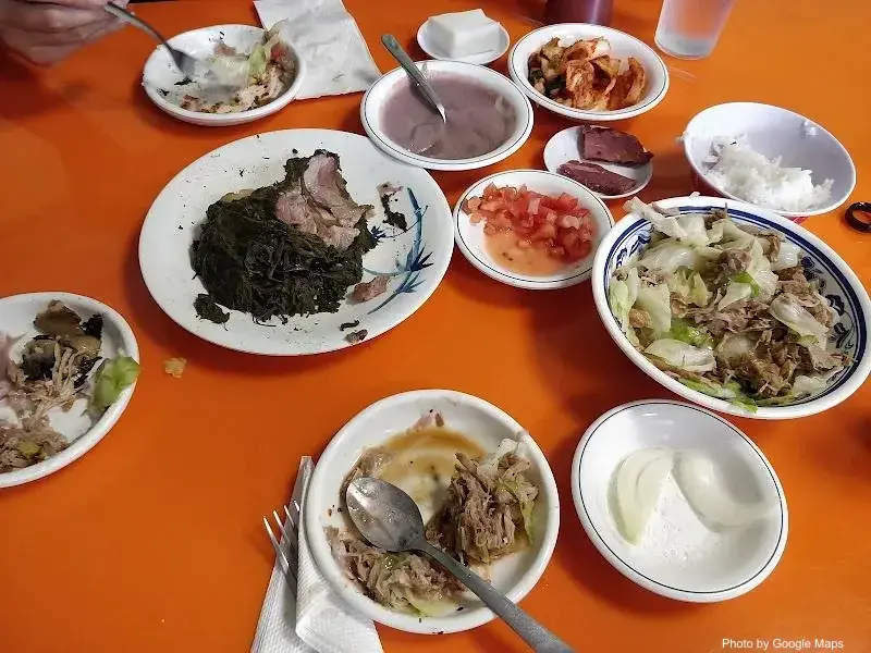 Da Ono Hawaiian Food - Photo 2 of 6 | NateEatsHawaii restaurant gallery and food photos from Oahu, Hawaii