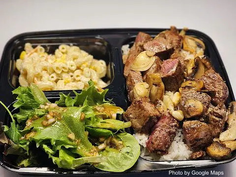 Deli & Bop - Photo 2 of 2 | NateEatsHawaii restaurant gallery and food photos from Oahu, Hawaii