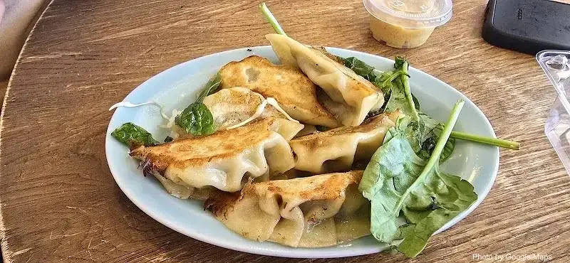 Dell's Kitchen and Bakery - Photo 3 of 6 | NateEatsHawaii restaurant gallery and food photos from Oahu, Hawaii