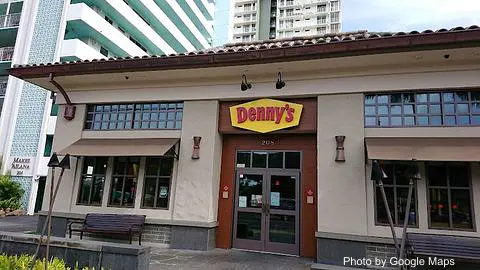 Denny's Restaurant - Photo 2 of 4 | NateEatsHawaii restaurant gallery and food photos from Oahu, Hawaii