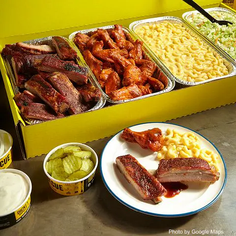 Dickey's Barbecue Pit - Photo 3 of 4 | NateEatsHawaii restaurant gallery and food photos from Oahu, Hawaii
