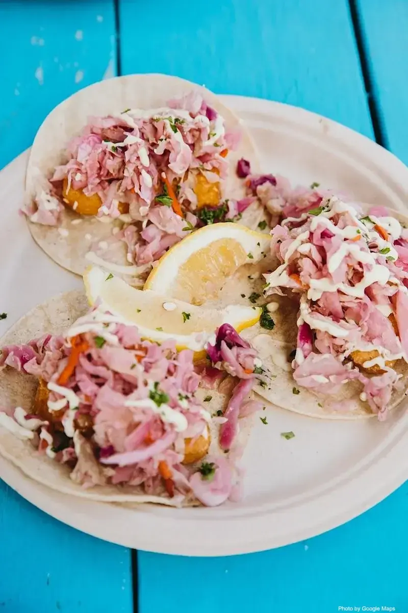 Earth Aloha Eats - Photo 2 of 6 | NateEatsHawaii restaurant gallery and food photos from Oahu, Hawaii
