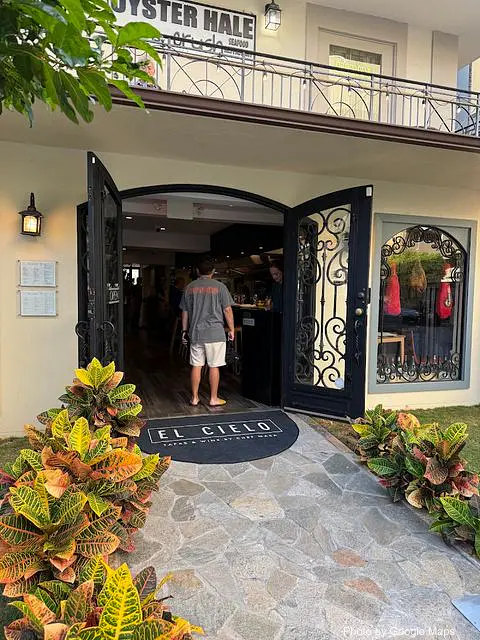 El Cielo - Photo 2 of 4 | NateEatsHawaii restaurant gallery and food photos from Oahu, Hawaii