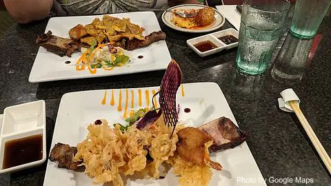 Enchanted Lake Kim Chee Restaurant - Photo 3 of 4 | NateEatsHawaii restaurant gallery and food photos from Oahu, Hawaii