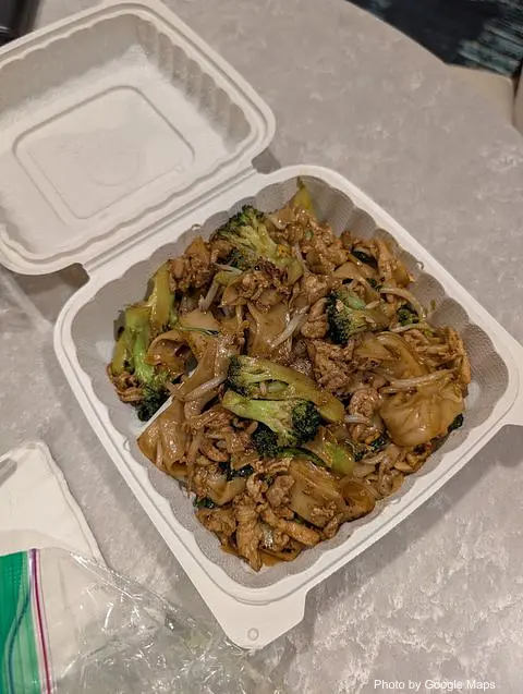 Fasay Thai Wagon - Photo 3 of 4 | NateEatsHawaii restaurant gallery and food photos from Oahu, Hawaii