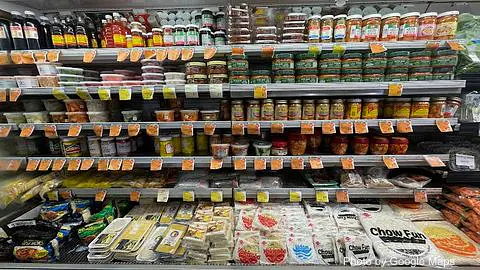 Foodland - Photo 3 of 4 | NateEatsHawaii restaurant gallery and food photos from Oahu, Hawaii