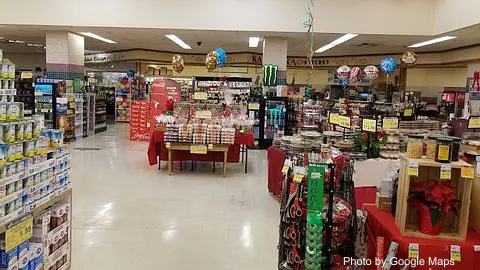 Foodland Wahiawa - Photo 3 of 3 | NateEatsHawaii restaurant gallery and food photos from Oahu, Hawaii