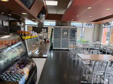 Golden Coin BakeShop & Restaurant (Wahiawa) - Photo 3 of 4 | NateEatsHawaii restaurant gallery and food photos from Oahu, Hawaii