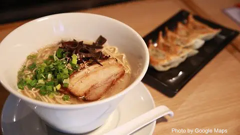 Golden Pork Tonkotsu Ramen Bar - Photo 3 of 4 | NateEatsHawaii restaurant gallery and food photos from Oahu, Hawaii