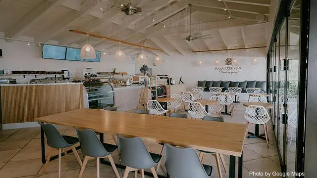 Hala Tree Cafe
