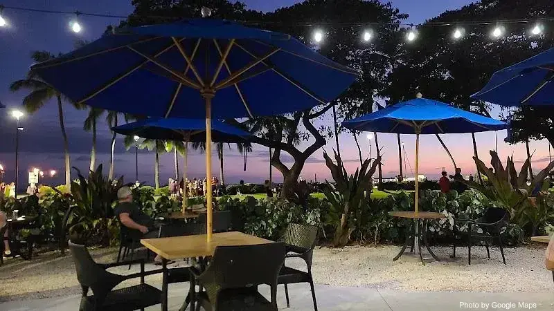 Hale Koa Barefoot Bar