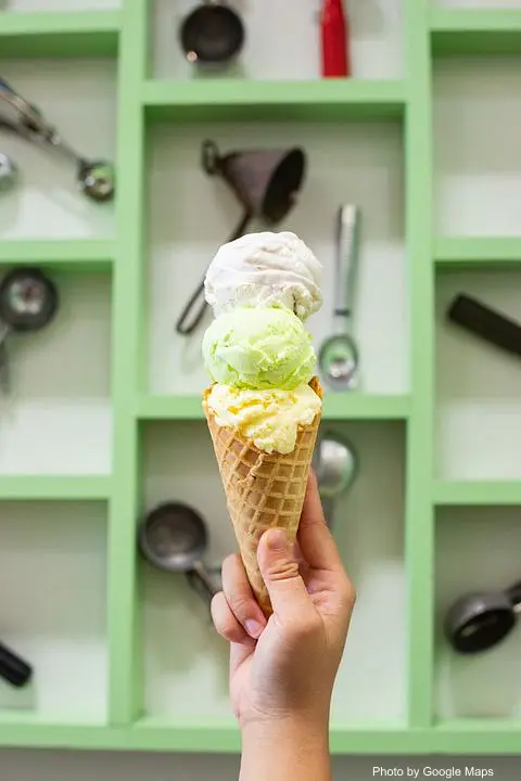 Hammond's Gourmet Ice Cream - Photo 3 of 4 | NateEatsHawaii restaurant gallery and food photos from Oahu, Hawaii