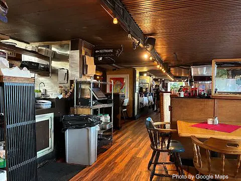 Harbor Pub & Pizza - Photo 2 of 4 | NateEatsHawaii restaurant gallery and food photos from Oahu, Hawaii