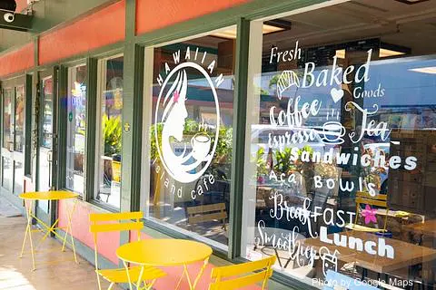 Hawaiian Island Cafe - Photo 2 of 4 | NateEatsHawaii restaurant gallery and food photos from Oahu, Hawaii