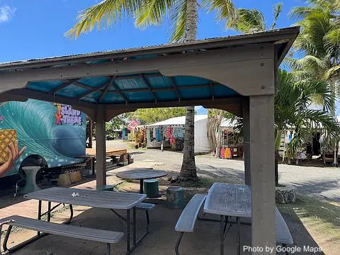 Hawaiian Island X-Treme Smoothies and Shaved Ice - Photo 2 of 4 | NateEatsHawaii restaurant gallery and food photos from Oahu, Hawaii
