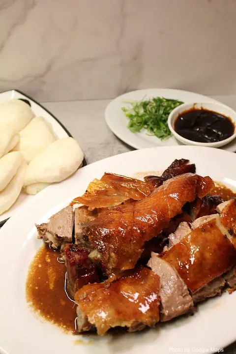 Hawaii Dim Sum & Seafood Restaurant - Photo 3 of 4 | NateEatsHawaii restaurant gallery and food photos from Oahu, Hawaii