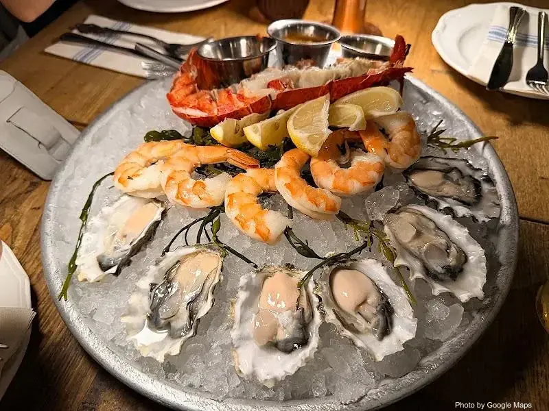 Herringbone Waikiki - Photo 3 of 6 | NateEatsHawaii restaurant gallery and food photos from Oahu, Hawaii