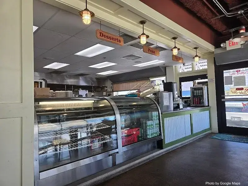 Highway Inn Kaka'ako - Photo 2 of 6 | NateEatsHawaii restaurant gallery and food photos from Oahu, Hawaii