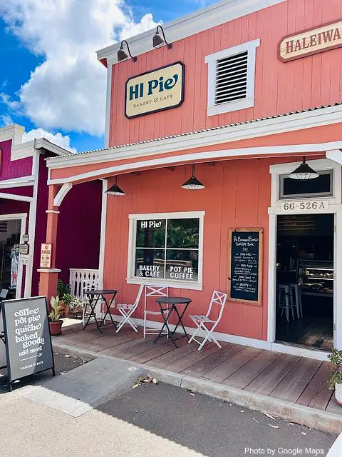 HI Pie Bakery + Cafe - Photo 2 of 4 | NateEatsHawaii restaurant gallery and food photos from Oahu, Hawaii