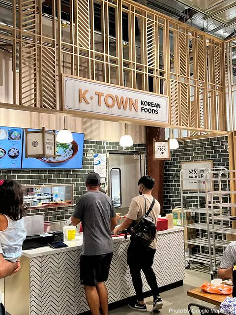 H Mart Pearl City - Photo 2 of 4 | NateEatsHawaii restaurant gallery and food photos from Oahu, Hawaii