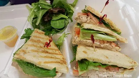 Honolulu Cafe - Photo 3 of 4 | NateEatsHawaii restaurant gallery and food photos from Oahu, Hawaii