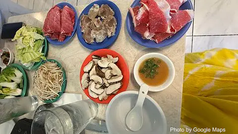 Hot Pot Heaven Kailua - Photo 2 of 4 | NateEatsHawaii restaurant gallery and food photos from Oahu, Hawaii