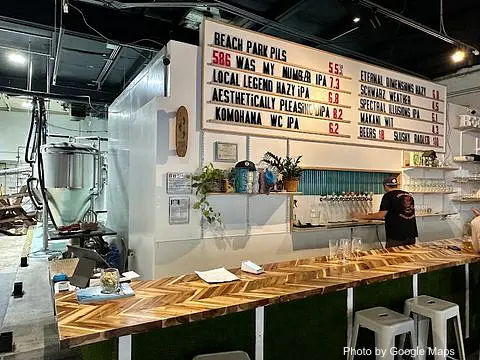 Howzit Brewing - Photo 2 of 4 | NateEatsHawaii restaurant gallery and food photos from Oahu, Hawaii