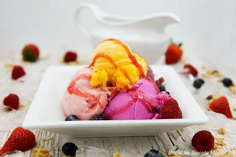 IL Gelato Cafe Kahala - Photo 3 of 4 | NateEatsHawaii restaurant gallery and food photos from Oahu, Hawaii
