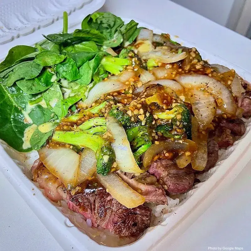 Iron Grill Hawaii - Photo 2 of 6 | NateEatsHawaii restaurant gallery and food photos from Oahu, Hawaii