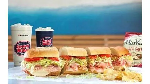 Jersey Mike's Subs - Photo 3 of 4 | NateEatsHawaii restaurant gallery and food photos from Oahu, Hawaii
